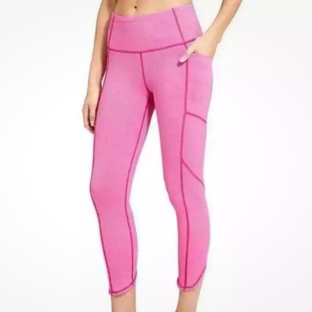 Athleta Pixel Chaturanga To Town Capri Leggings Women’s Size XS Fuschia Pink